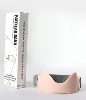 Black adjustable patellar strap with secure fastening buckle